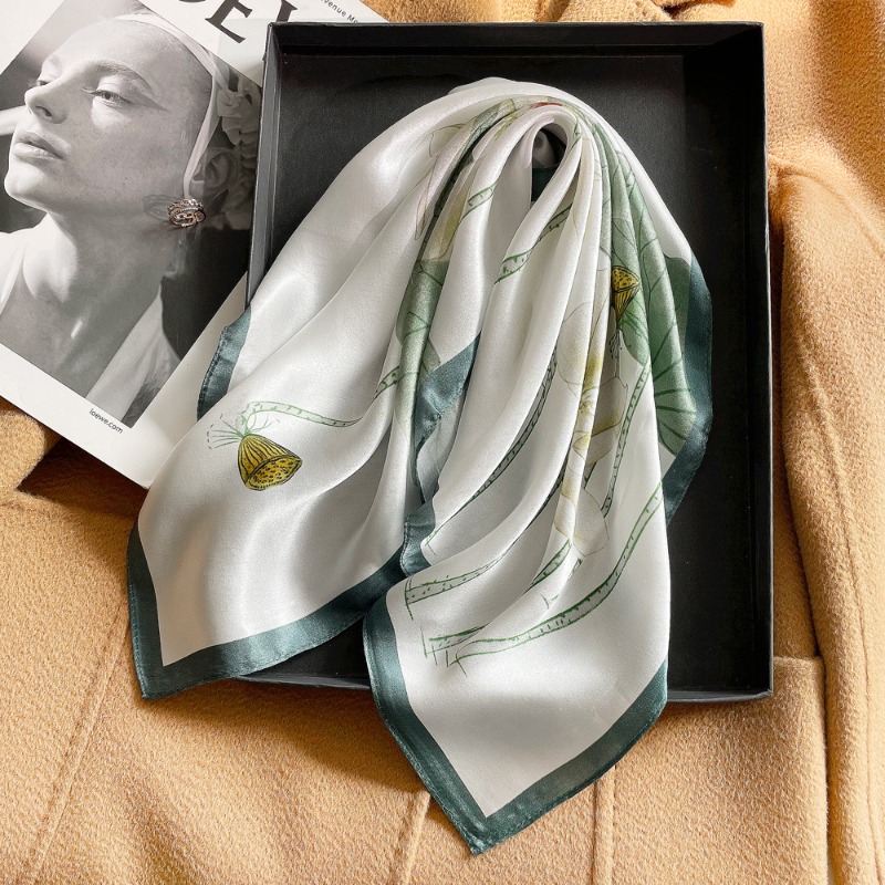 Satynowa apaszka kwadratowa ze – Women'S Accessories Rings recenzja i cena